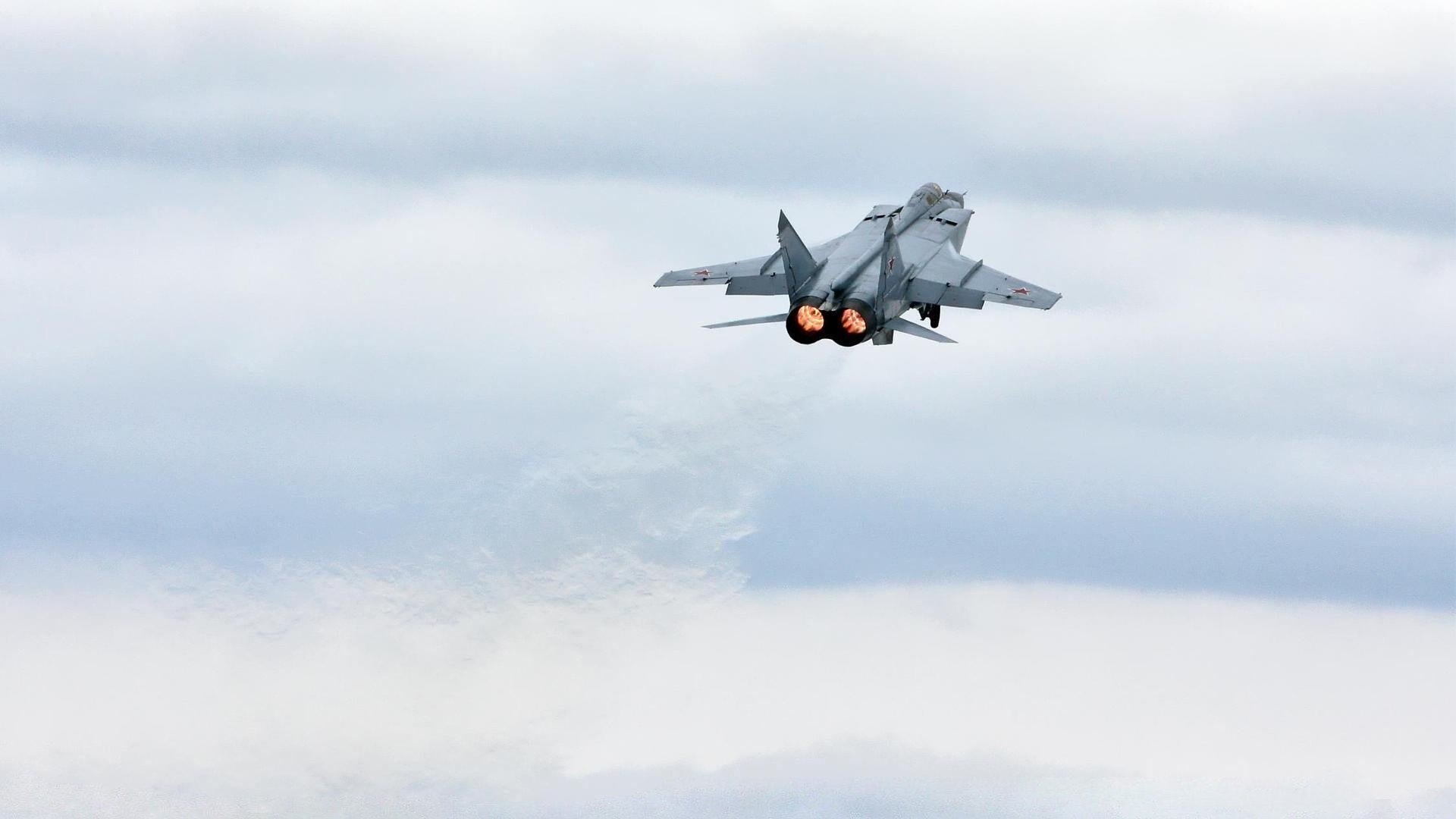 开云彩票-_赛事现场的灯光与音效技术创新_，正规赛事中对灯光的要求