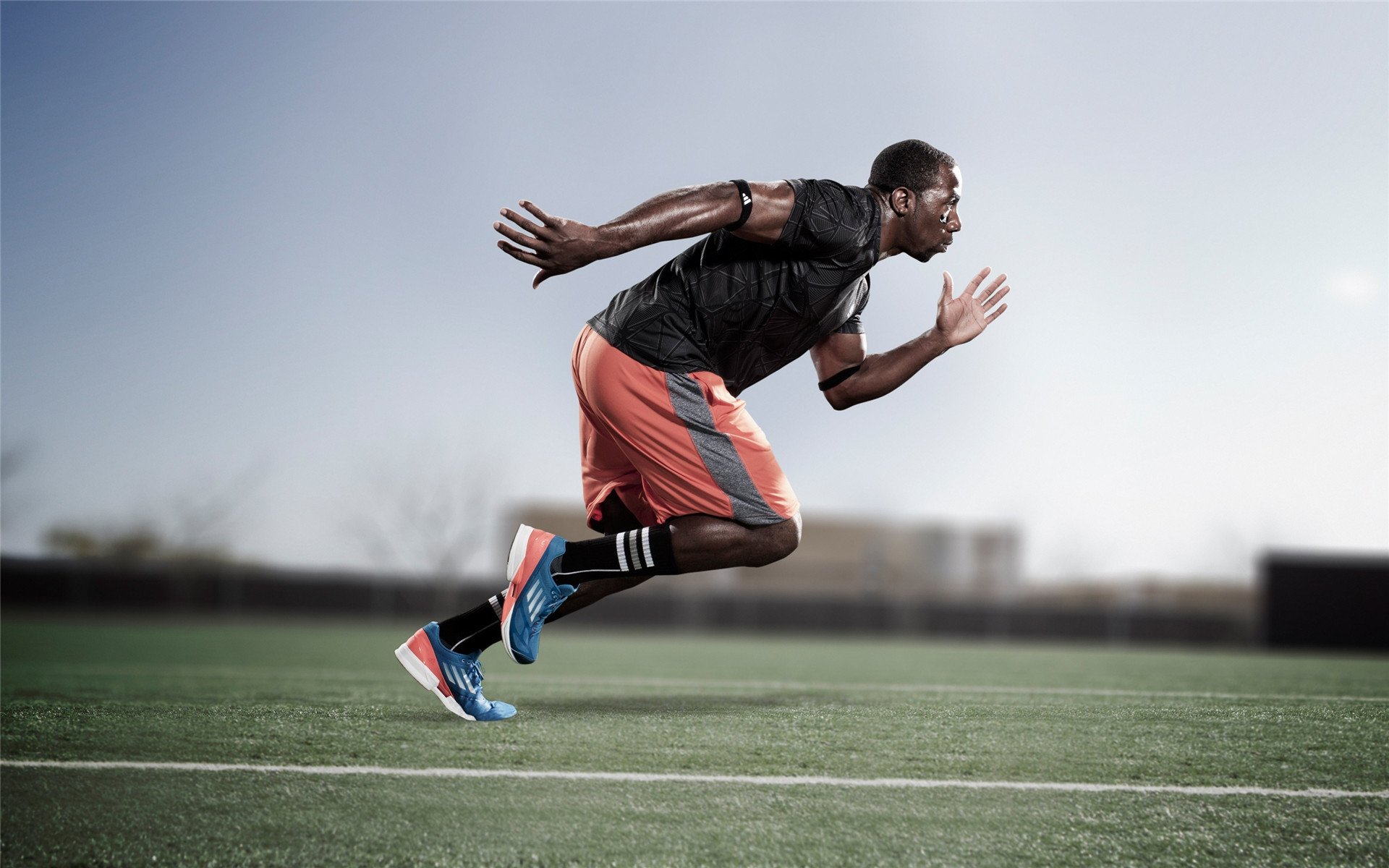 开云平台-“尼古拉斯·桑特基的精准传球与决策能力，带领阿根廷美洲狮队迈向成功”